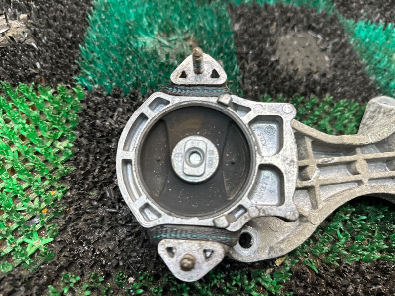 Подушка АКПП, 4000 рублей, Москва