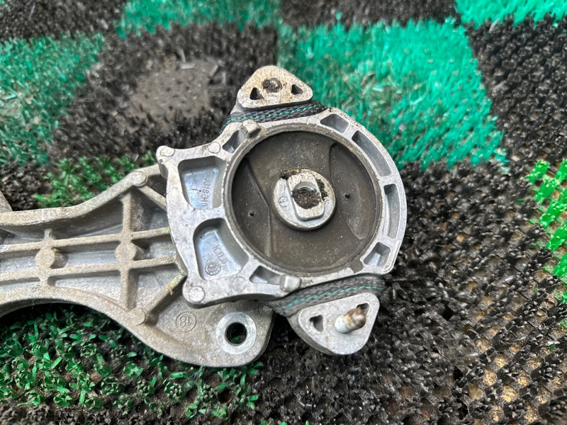 Подушка АКПП, 4000 рублей, Москва