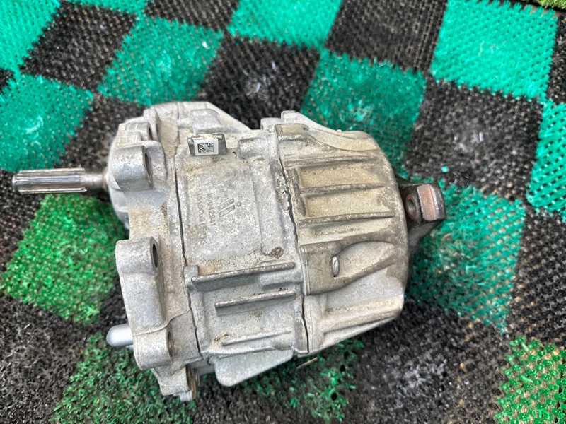 Раздаточная коробка, 18000 рублей, Москва