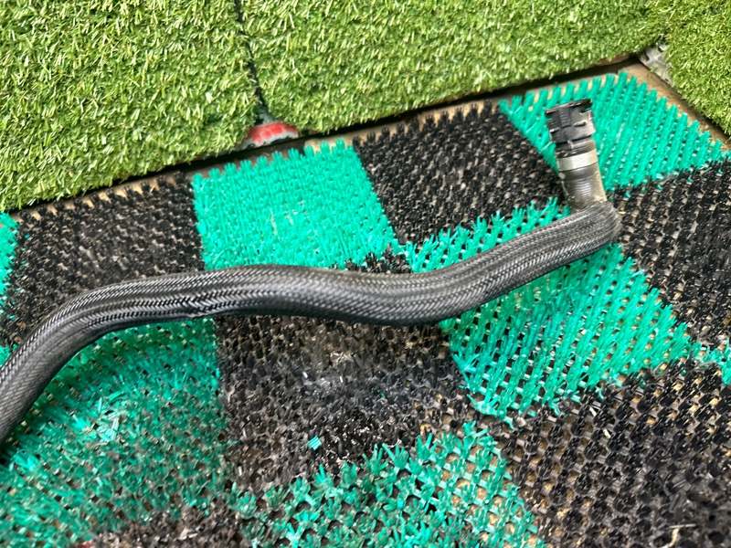 Патрубок радиатора, 3000 рублей, Москва