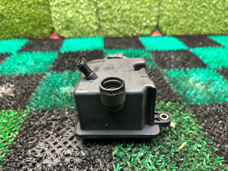 Бачок гидроусилителя руля, 1000 рублей, Москва