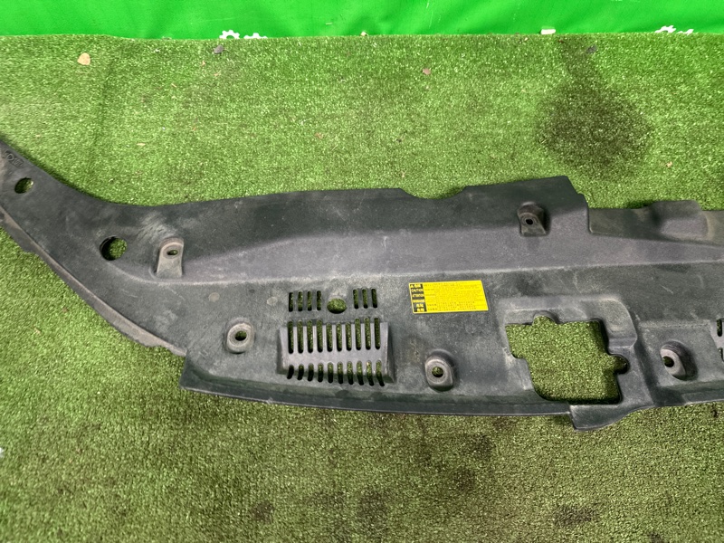 Накладка замка капота, 3000 рублей, Москва