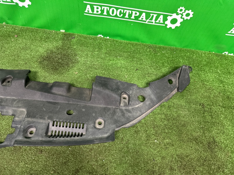 Накладка замка капота, 3000 рублей, Москва