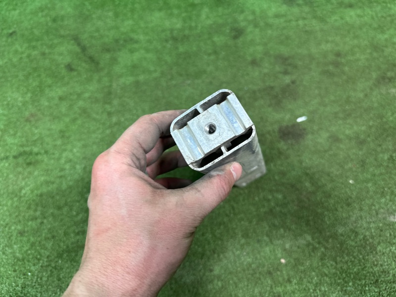 Кронштейн крепления радиатора, 2000 рублей, Москва