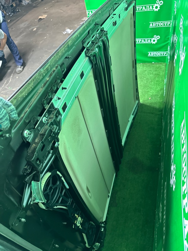 Стекло панорамной крыши, 300000 рублей, Москва