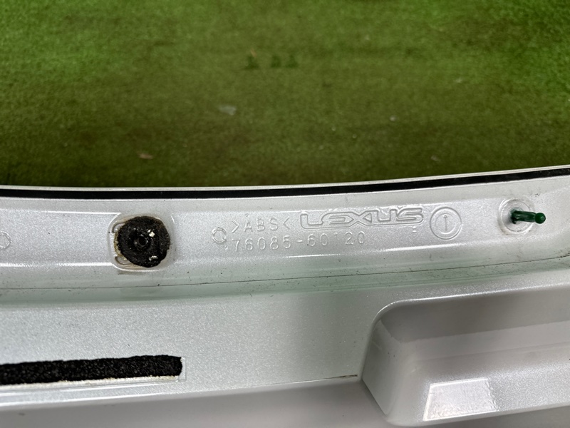 Спойлер, 27000 рублей, Москва