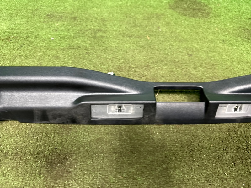 Накладка двери багажника, 10000 рублей, Москва