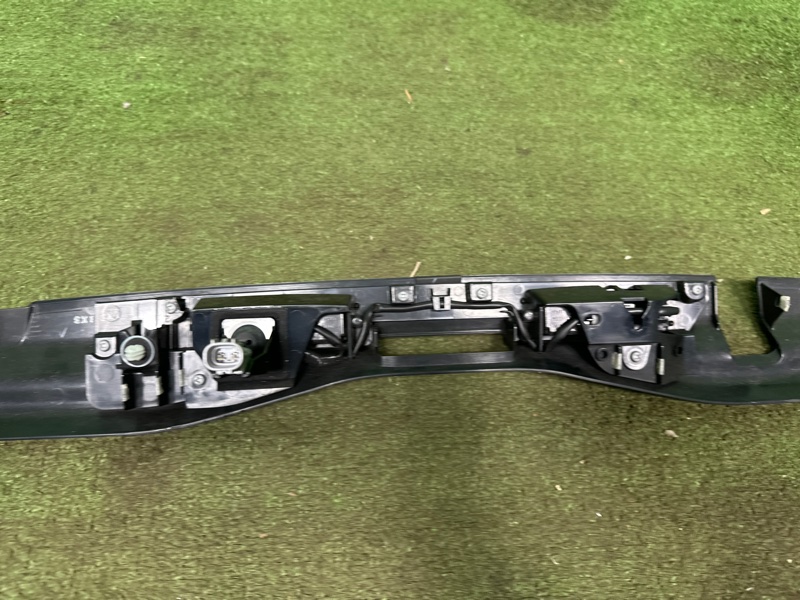 Накладка двери багажника, 10000 рублей, Москва