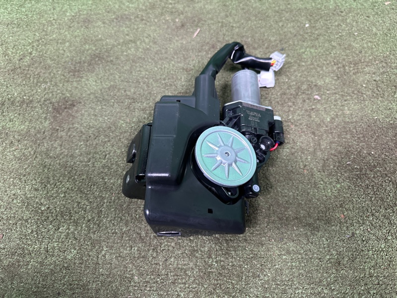 Замок багажника, 20000 рублей, Москва