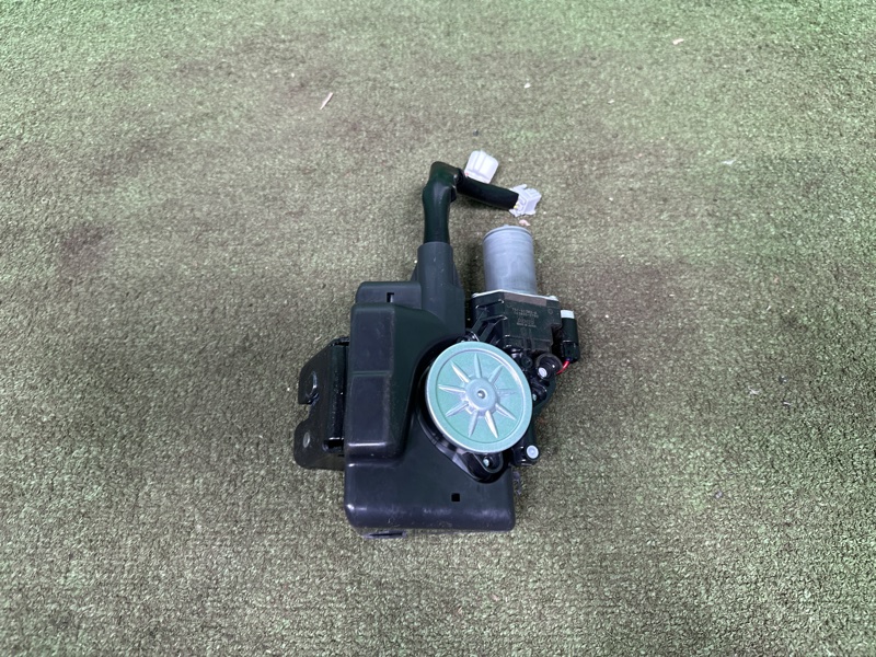 Замок багажника, 20000 рублей, Москва