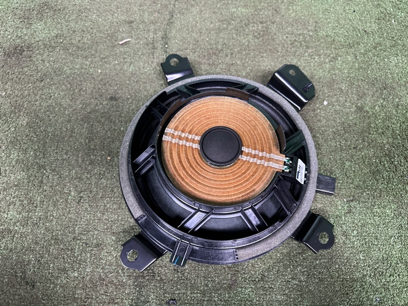 Сабвуфер, 15000 рублей, Москва