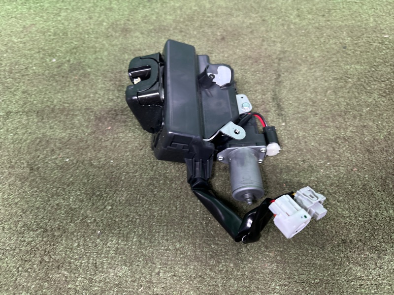 Замок багажника, 20000 рублей, Москва