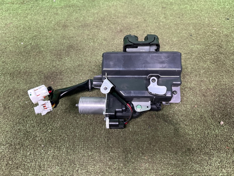 Замок багажника, 20000 рублей, Москва