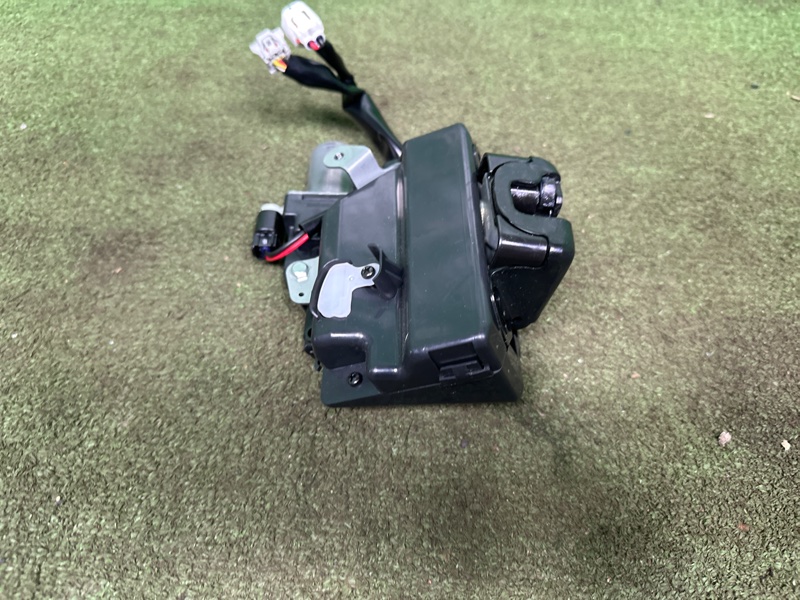 Замок багажника, 20000 рублей, Москва