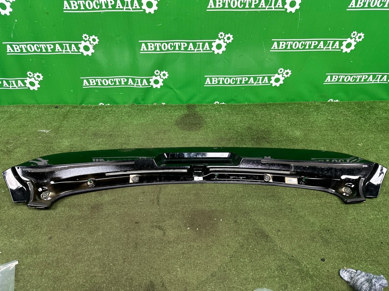 Спойлер, 27000 рублей, Москва