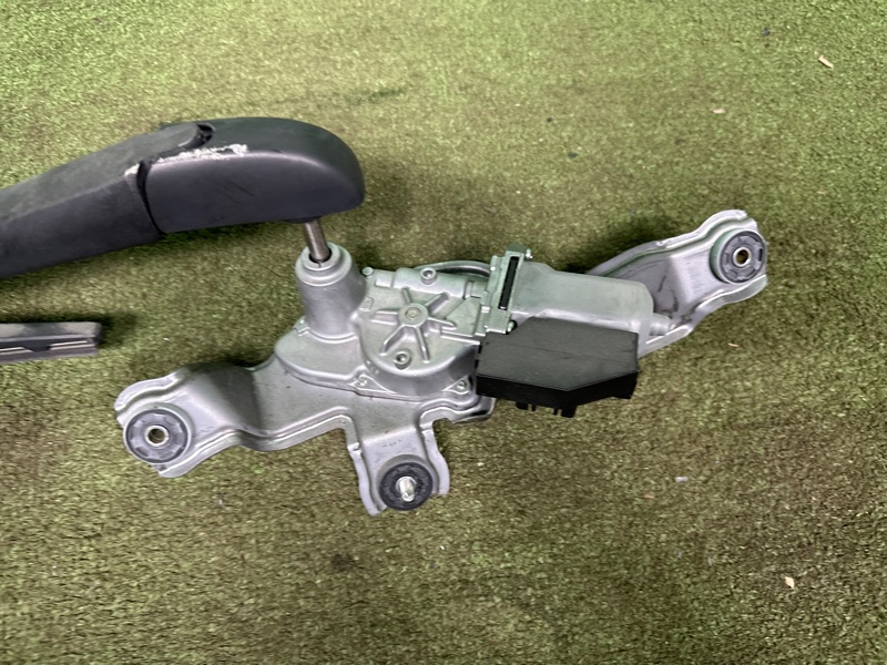 Моторчик дворника, 5000 рублей, Москва