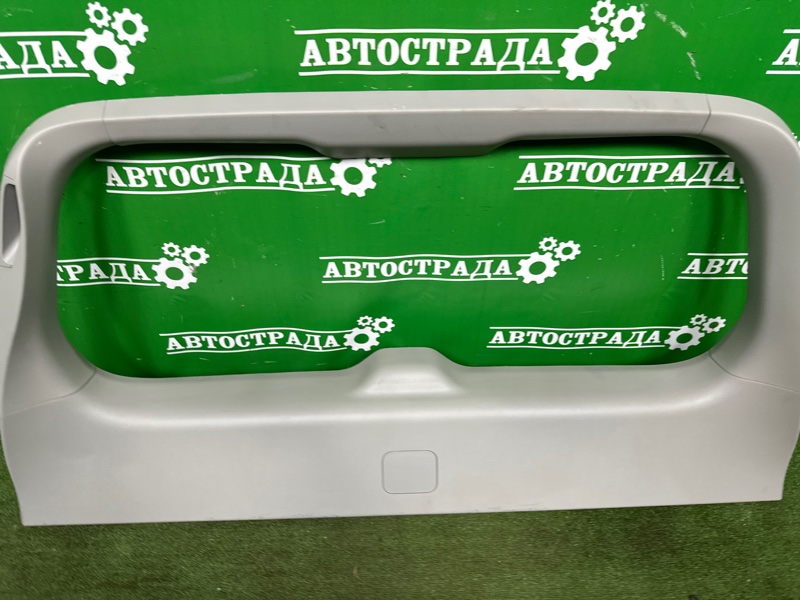 Обшивка двери багажника, 7000 рублей, Москва