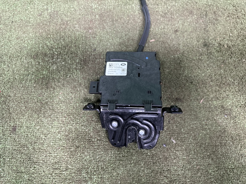 Замок багажника, 4000 рублей, Москва