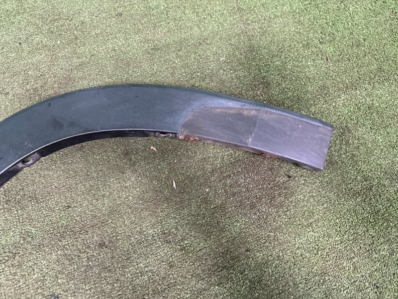 Молдинг на крыло, 2000 рублей, Москва