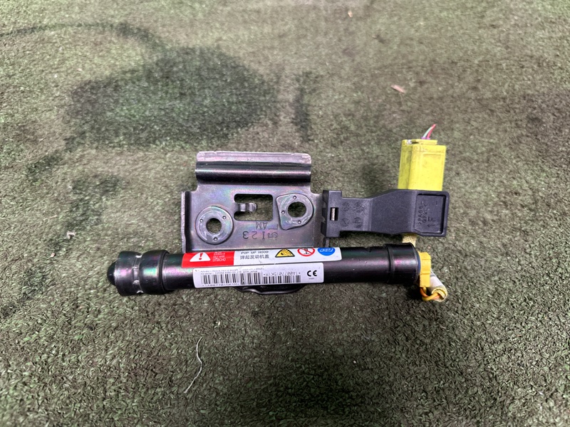 Пиропатрон капота, 50000 рублей, Москва