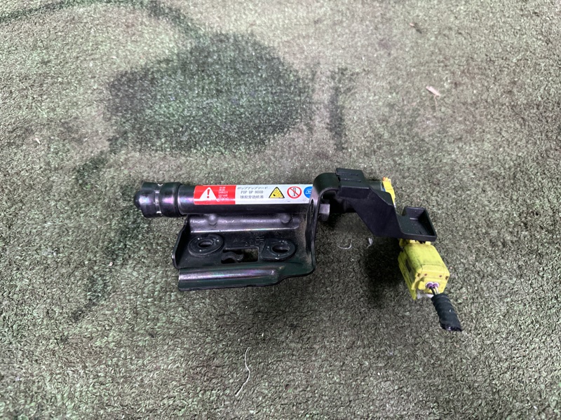 Пиропатрон капота, 50000 рублей, Москва