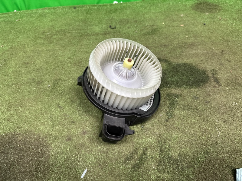 Моторчик печки, 15000 рублей, Москва