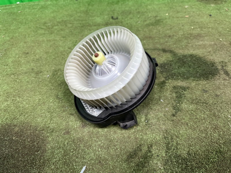 Моторчик печки, 15000 рублей, Москва