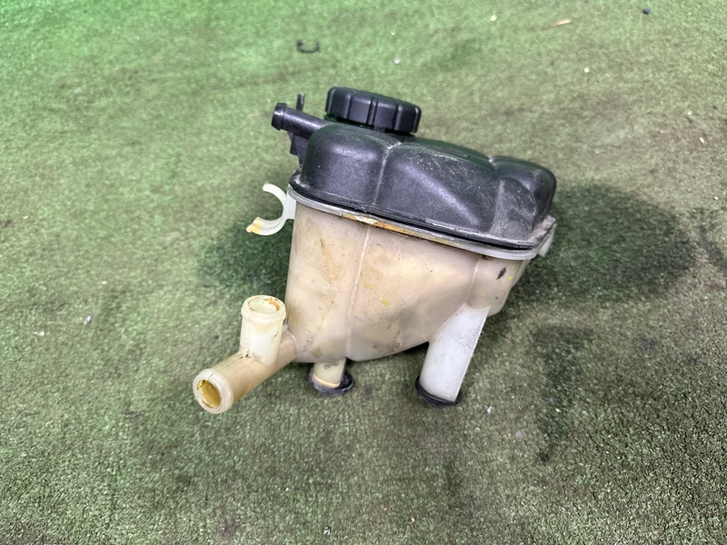 Бачок расширительный, 2000 рублей, Москва