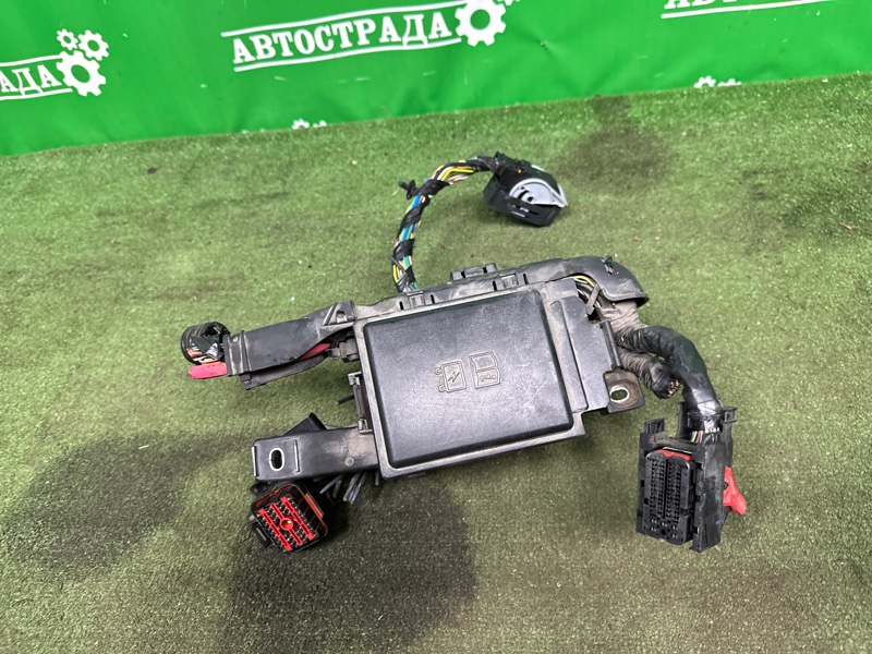 Блок предохранителей, 5000 рублей, Москва