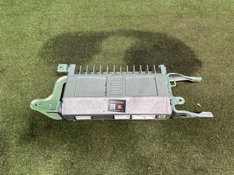 Усилитель звука, 45000 рублей, Москва