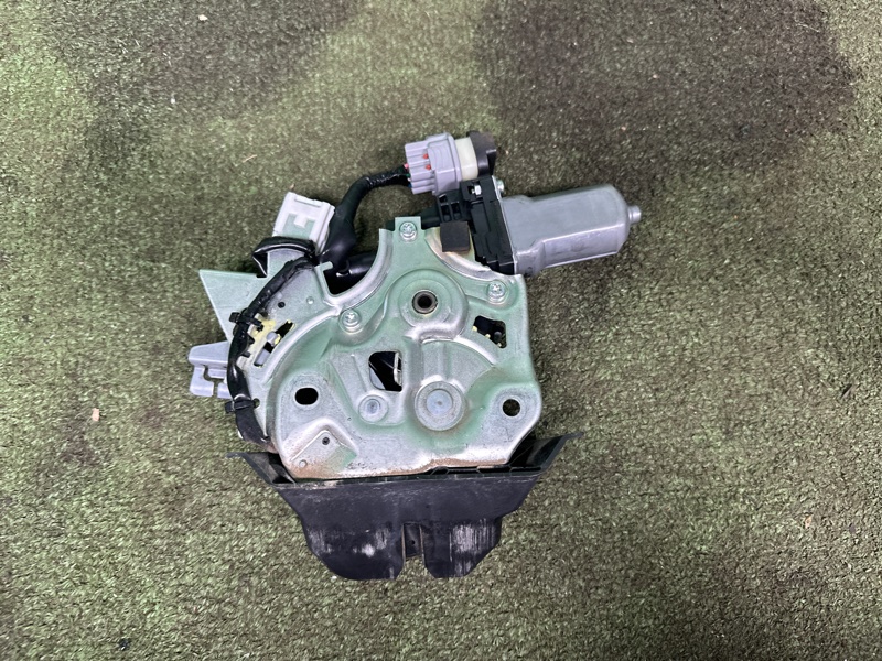 Замок багажника, 25000 рублей, Москва