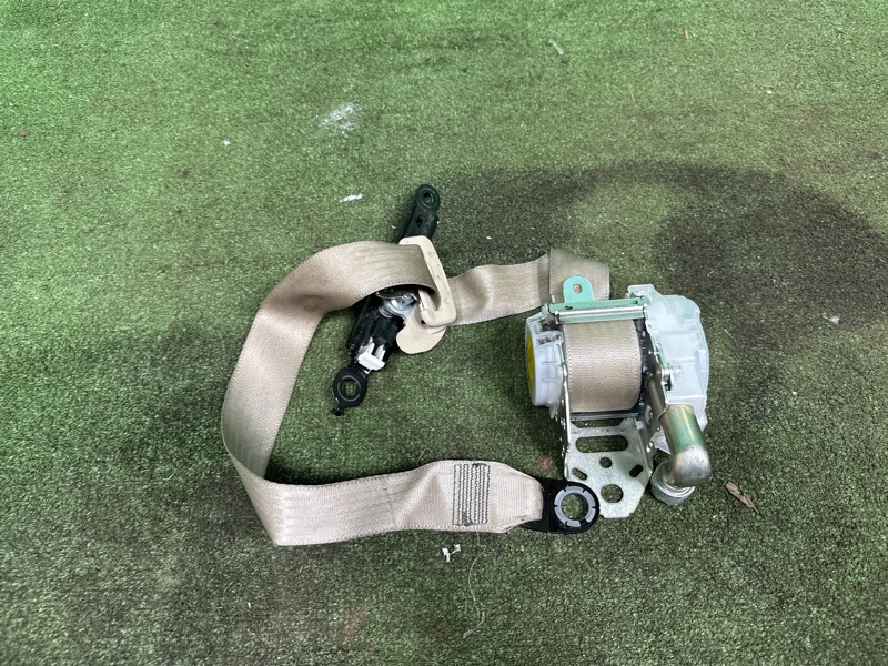 Ремень безопасности, 8000 рублей, Москва