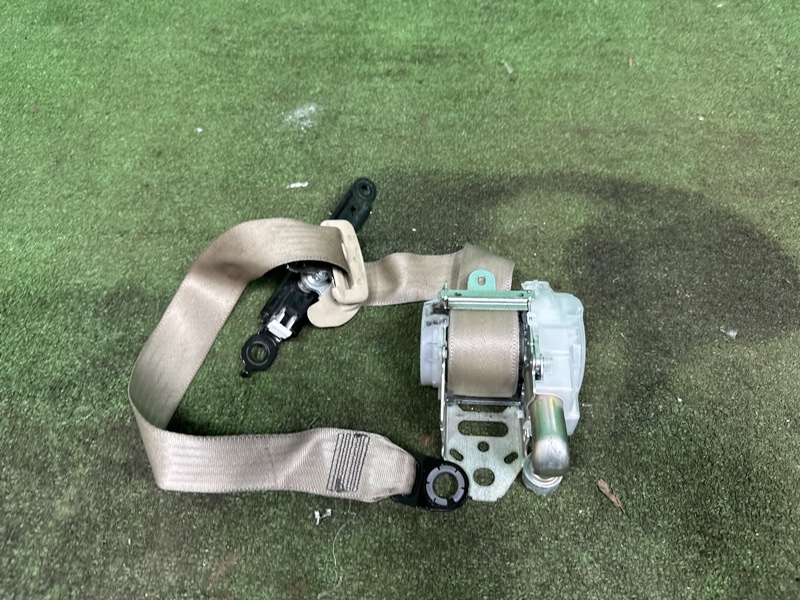 Ремень безопасности, 8000 рублей, Москва