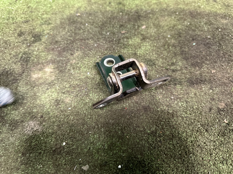 Петля двери, 2000 рублей, Москва