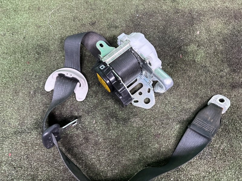 Ремень безопасности, 15000 рублей, Москва