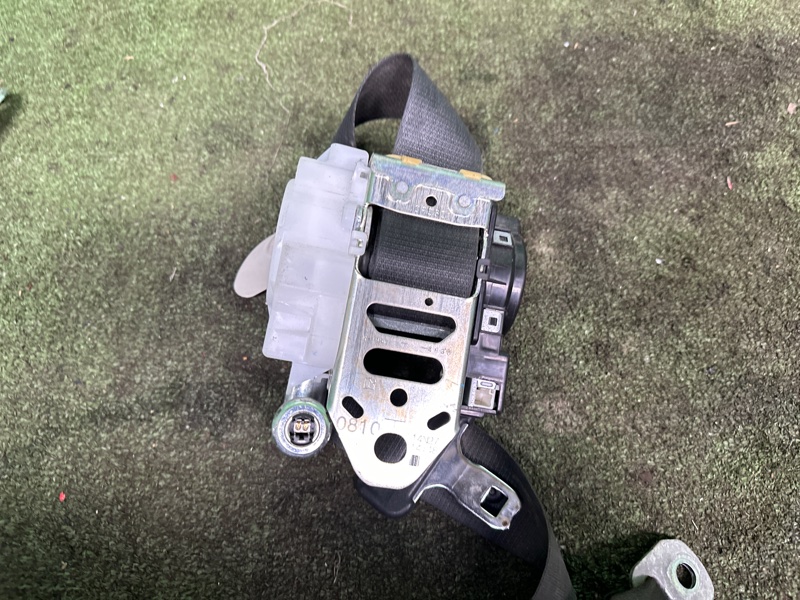 Ремень безопасности, 15000 рублей, Москва