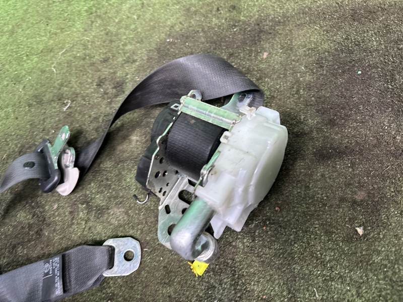 Ремень безопасности, 15000 рублей, Москва