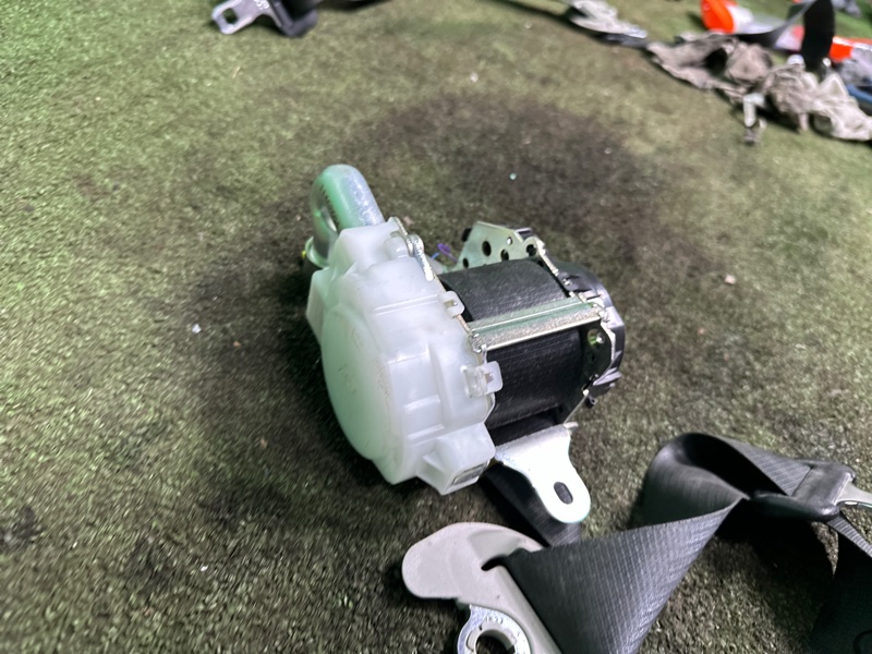 Ремень безопасности, 15000 рублей, Москва