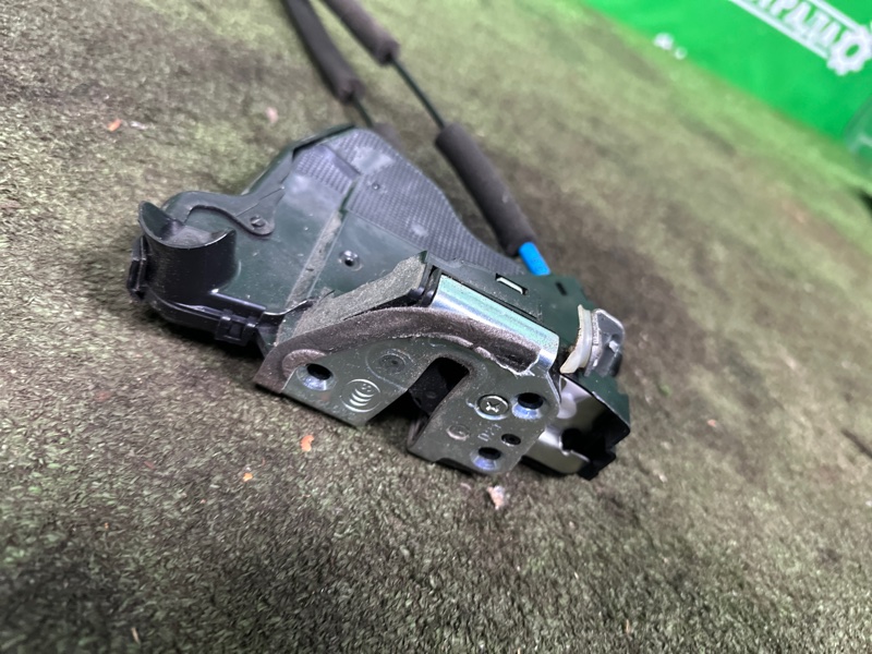 Замок боковой двери, 5000 рублей, Москва