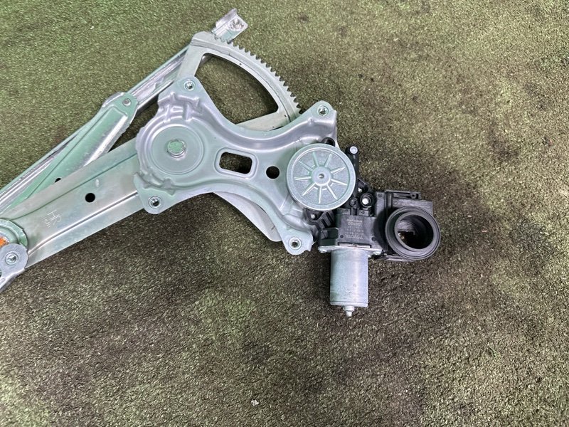 Стеклоподъемник, 10000 рублей, Москва