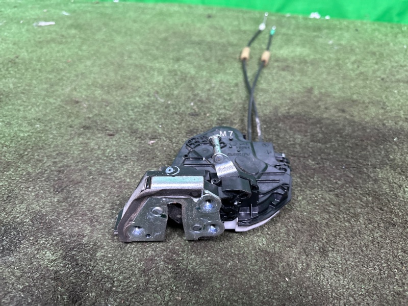 Замок боковой двери, 3000 рублей, Москва