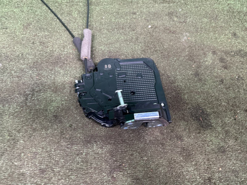 Замок боковой двери, 5000 рублей, Москва