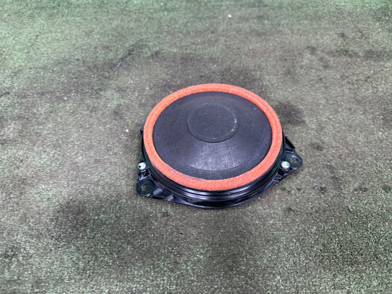 Динамик, 2000 рублей, Москва