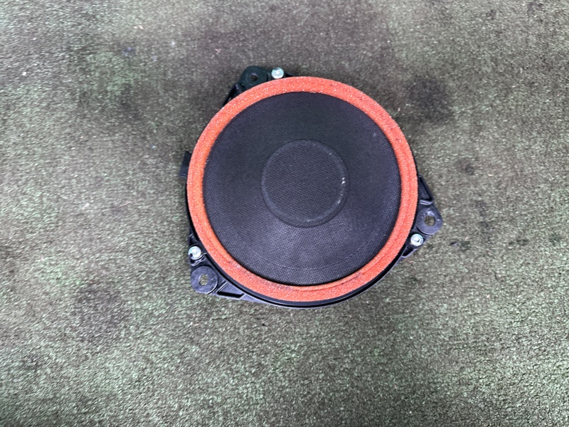 Динамик, 2000 рублей, Москва