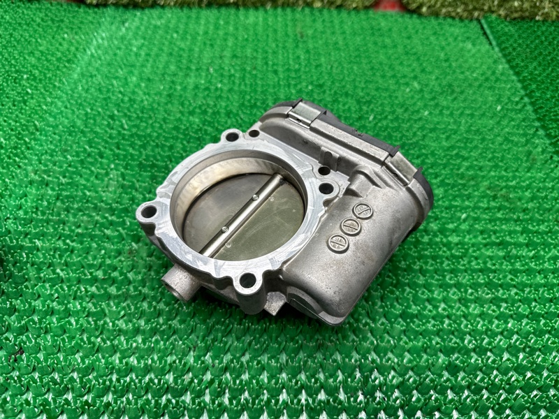 Дроссельная заслонка, 2000 рублей, Москва