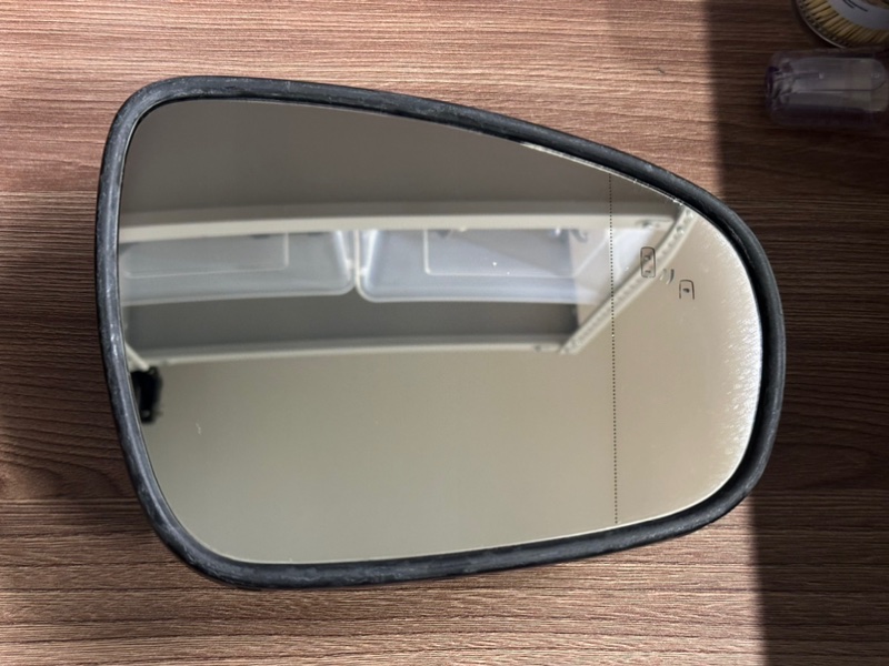 Зеркальный элемент, 25000 рублей, Москва