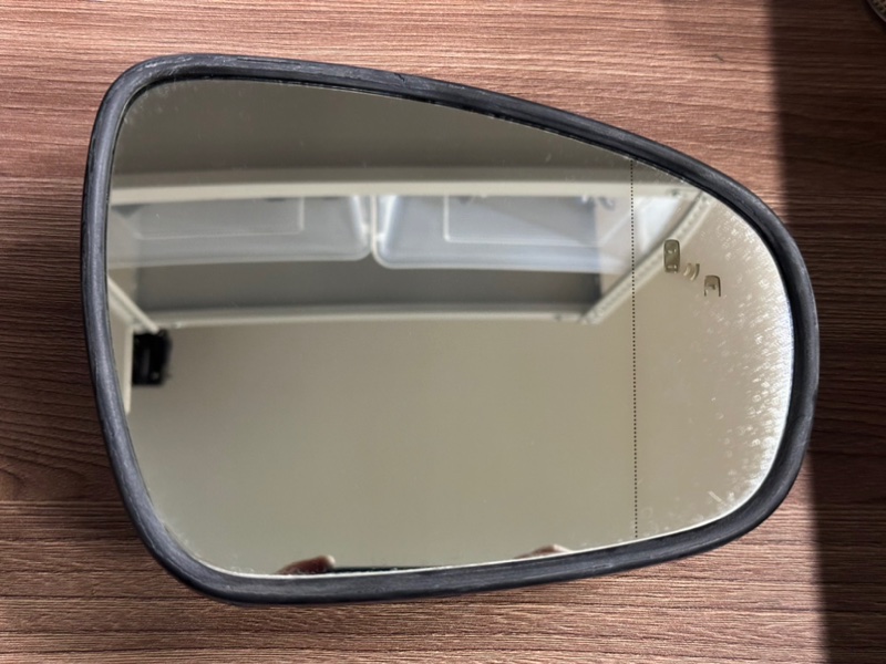 Зеркальный элемент, 25000 рублей, Москва