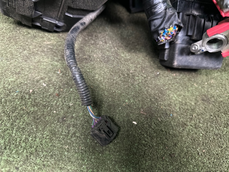 Блок предохранителей, 5000 рублей, Москва