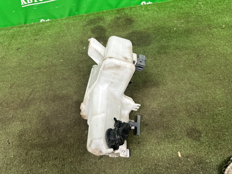 Бачок омывателя, 3000 рублей, Москва