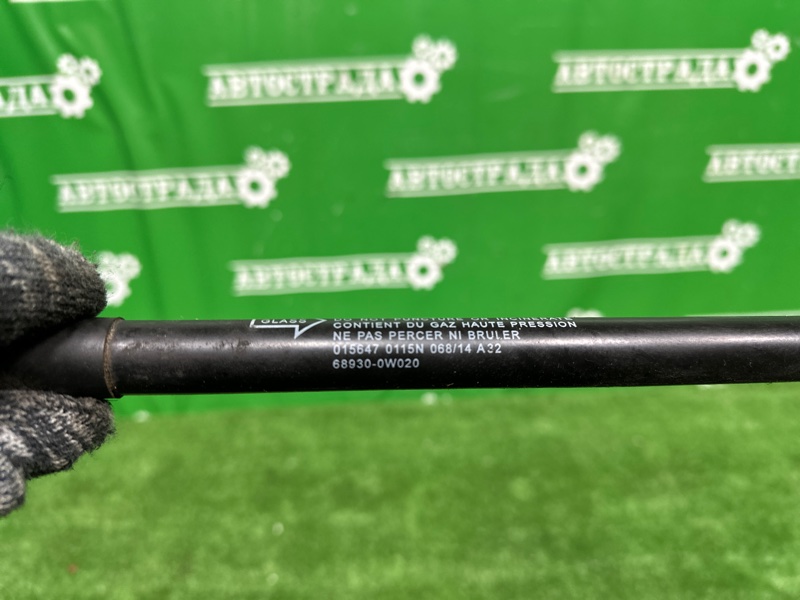 Амортизатор стекла двери багажника, 1500 рублей, Москва